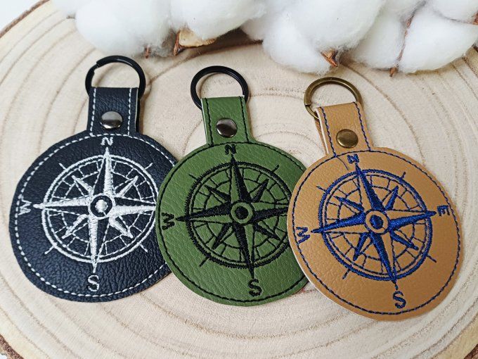 Porte-clé Boussole en simili cuir